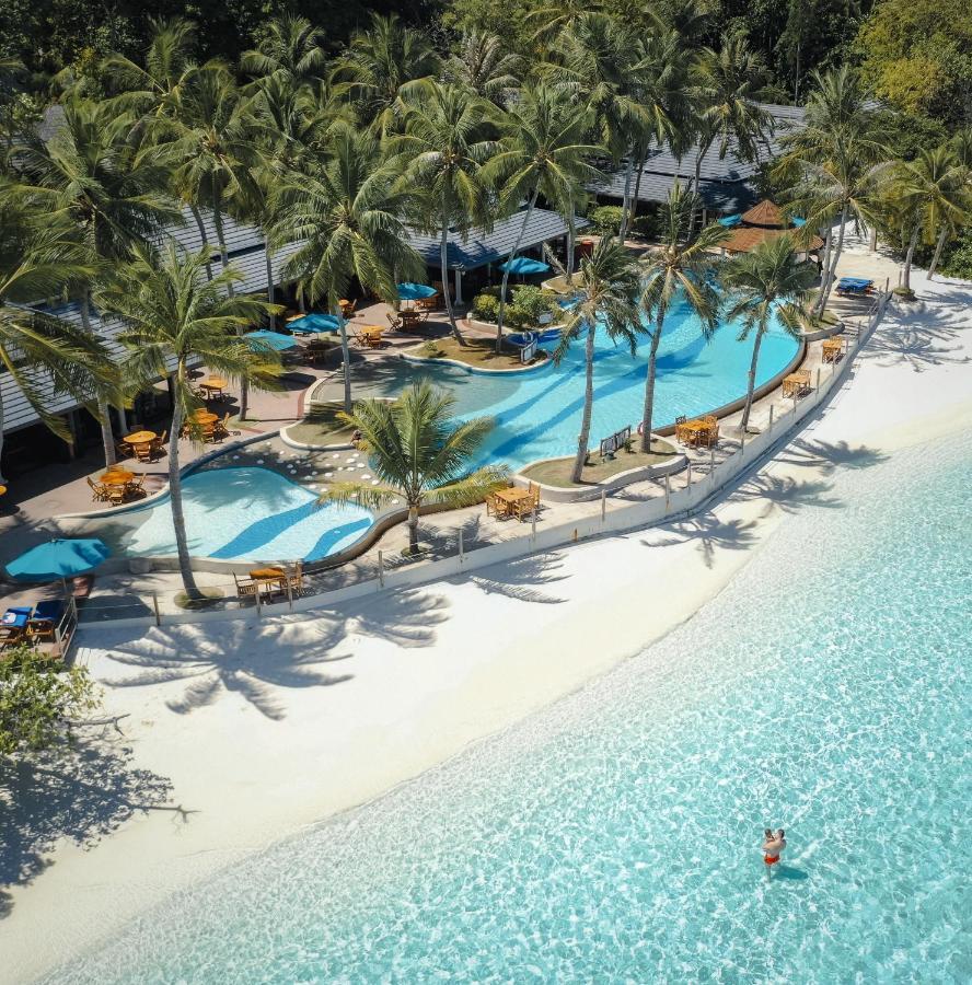 Royal Island Resort Maldives Dharavandhoo Zewnętrze zdjęcie The swimming pool at the resort